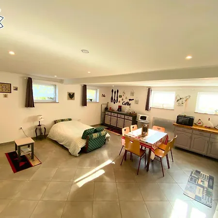 1 La Grange De Delphine Appartement *